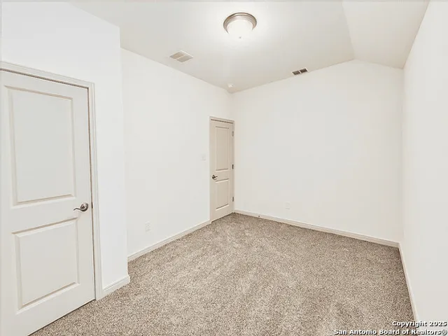 $1,595 | 7520 Briarwood Pass, Unit 102, San Antonio, TX 78252