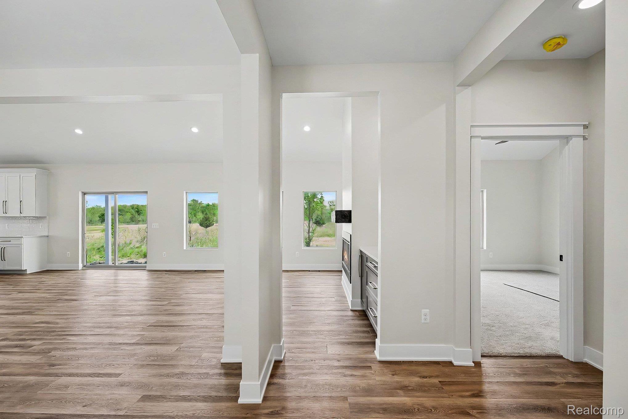 57560 Omo Road Ray, MI 48096 - Photo 7 of 44 Foyer to Great Room & Dining Room