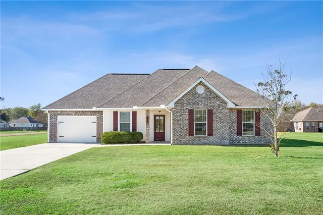 $265,000 | 209 Marle Loop, Folsom, LA 70437