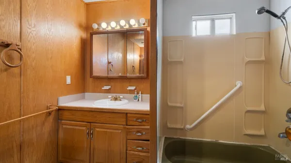 $149,000 | 506 Vera Cruz Avenue, Novato, CA 94949