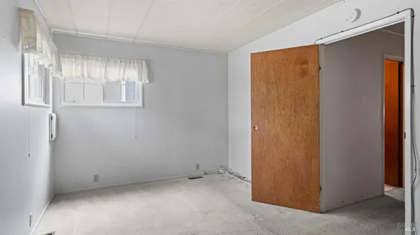 $149,000 | 506 Vera Cruz Avenue, Novato, CA 94949