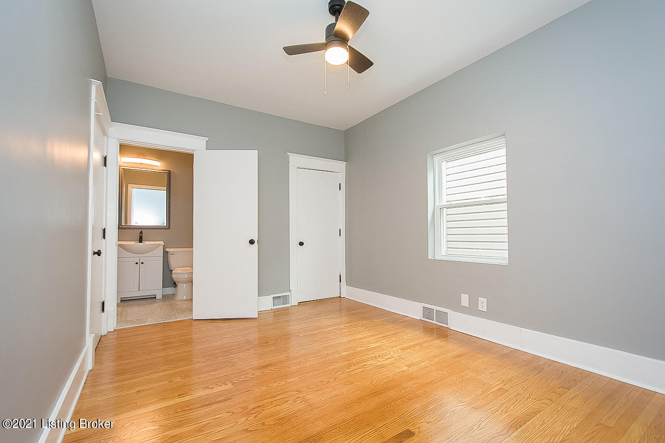 1119 Rammers Avenue Louisville, KY 40204 - Photo 28 of 39 Bedroom 3