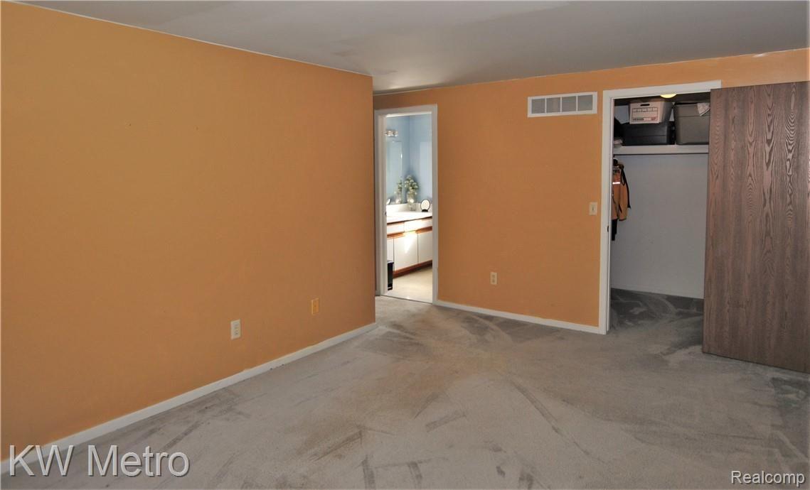 23211 Middlebelt Road, Unit 8 Farmington, MI 48336 - Photo 10 of 12 23.JPG