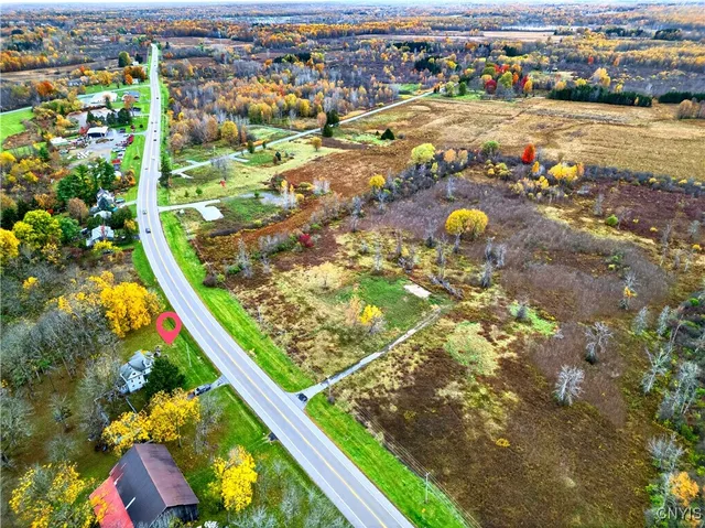 $450,000 | 5402 Highway 31, Clay, NY 13041