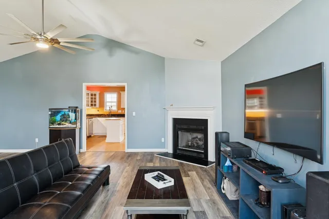 $279,677 | 729 Onyx Circle, Boiling Springs, SC 29316