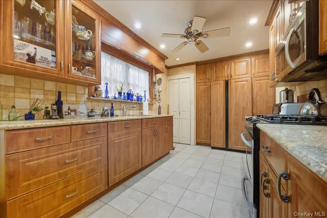 $799,000 | 101 West Elder Avenue, Floral Park, NY 11001