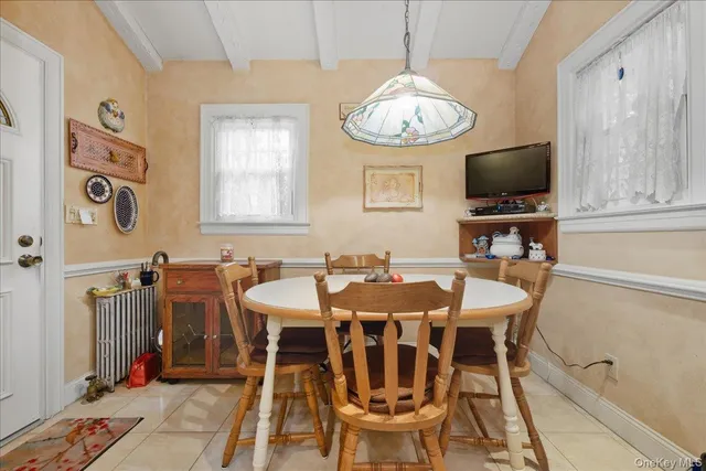 $799,000 | 101 West Elder Avenue, Floral Park, NY 11001