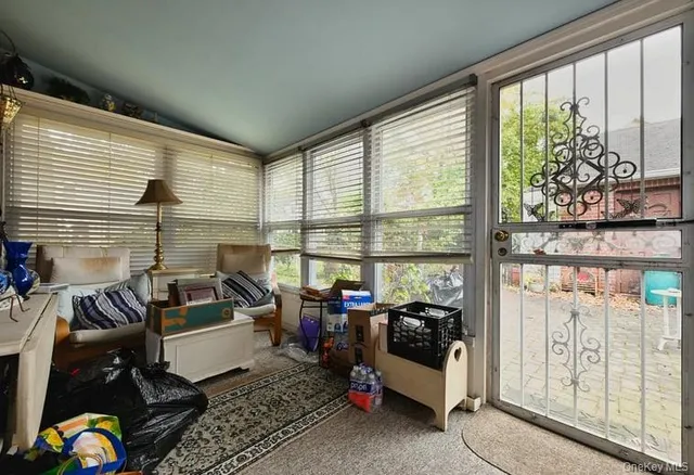 $799,000 | 101 West Elder Avenue, Floral Park, NY 11001