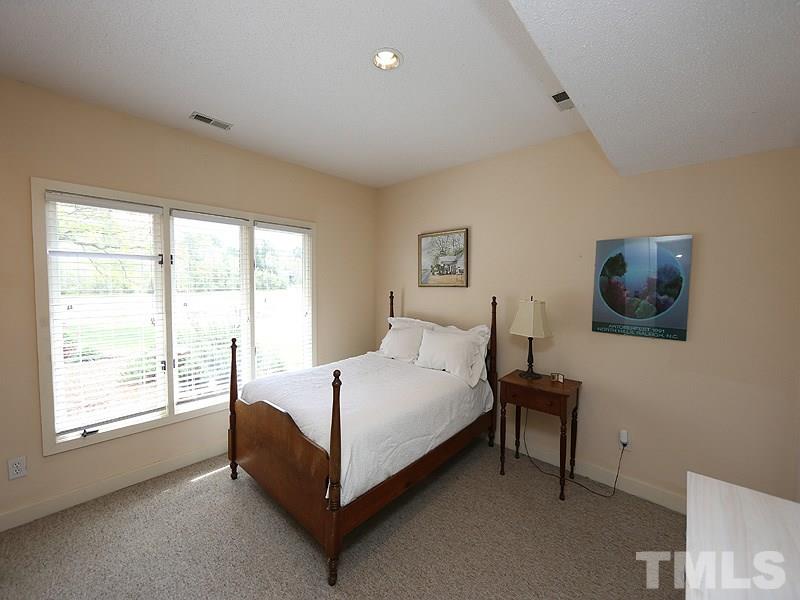 4027 Swarthmore Road Durham, NC 27707 - Photo 21 of 25 Gallery Image 21