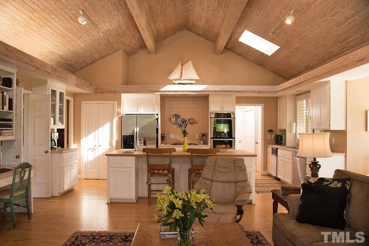 4027 Swarthmore Road Durham, NC 27707 - Photo 4 of 25 Gallery Image 4