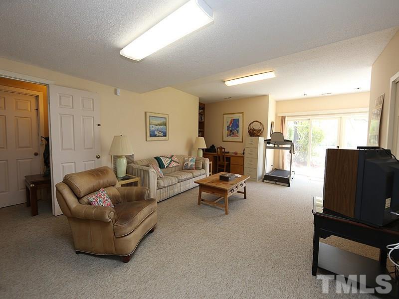 4027 Swarthmore Road Durham, NC 27707 - Photo 8 of 25 Gallery Image 8