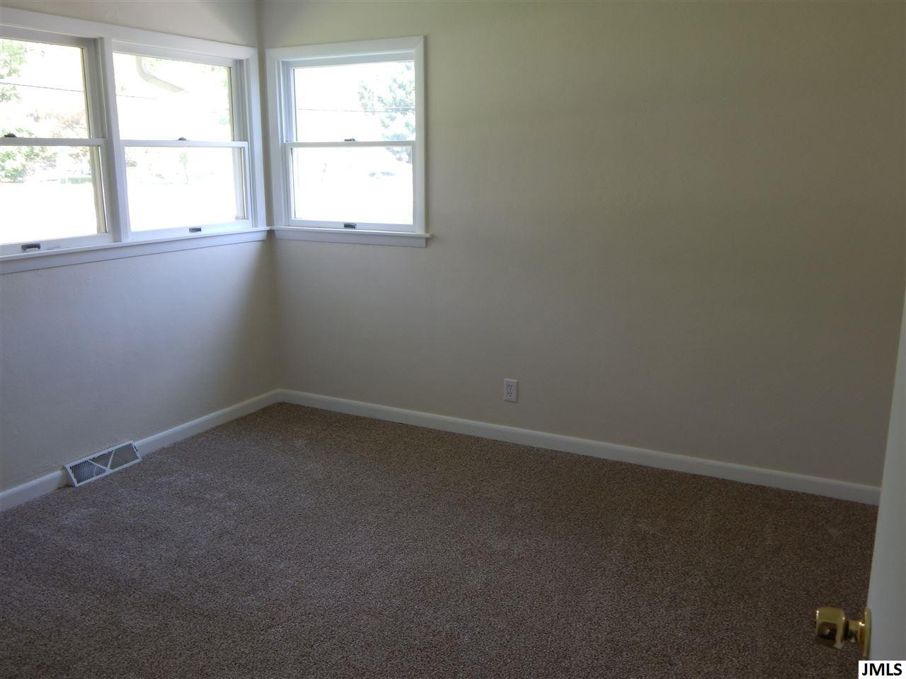 1291 Cunningham Road Jackson, MI 49201 - Photo 10 of 15 Photo 10