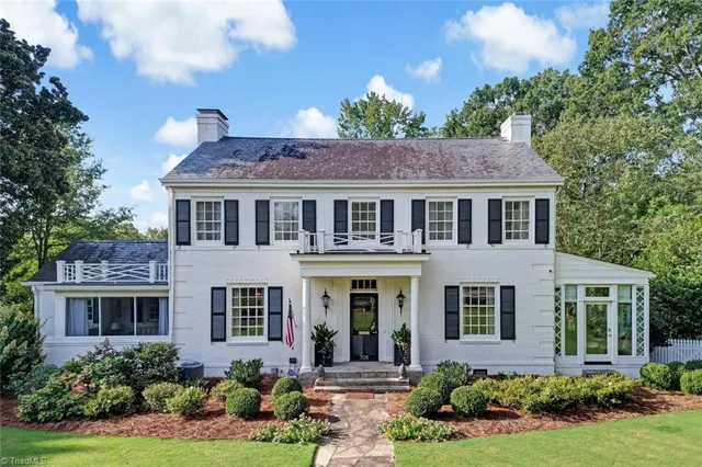 $1,825,000 | 705 Woodland Drive, Greensboro, NC 27408