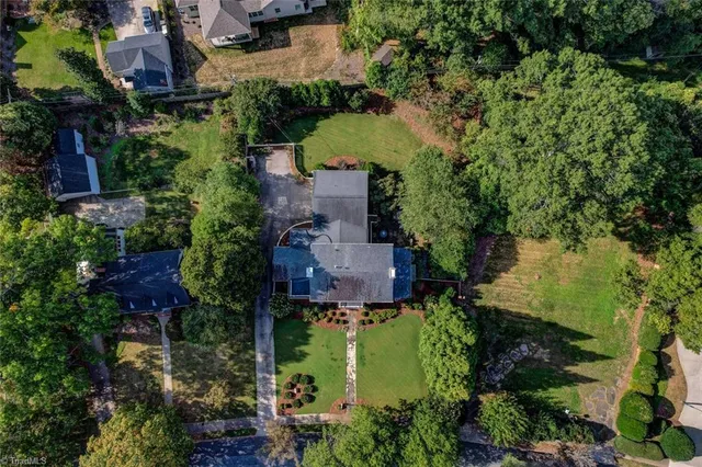 $1,825,000 | 705 Woodland Drive, Greensboro, NC 27408