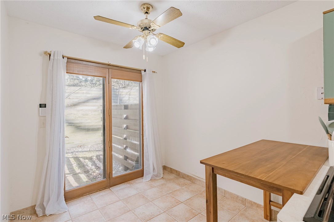 275 Solon Road, Unit 275C Chagrin Falls, OH 44022 - Photo 11 of 27