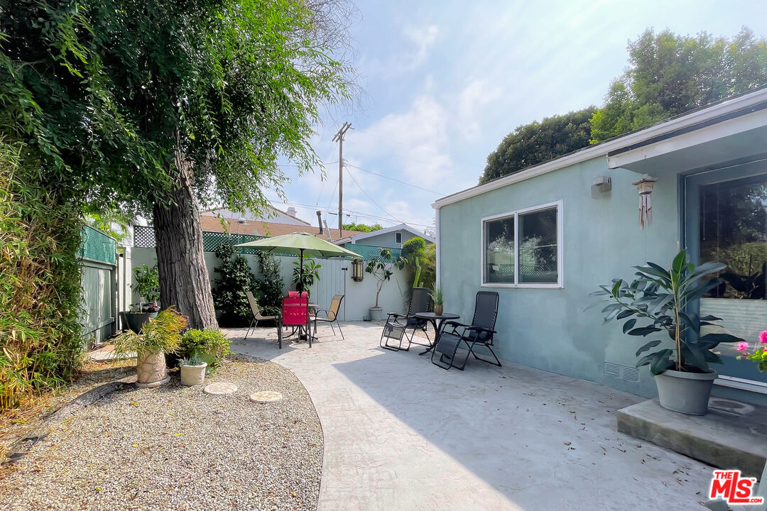 434 Manitoba Street Playa del Rey, CA 90293 - Photo 18 of 32 Gallery Image 18