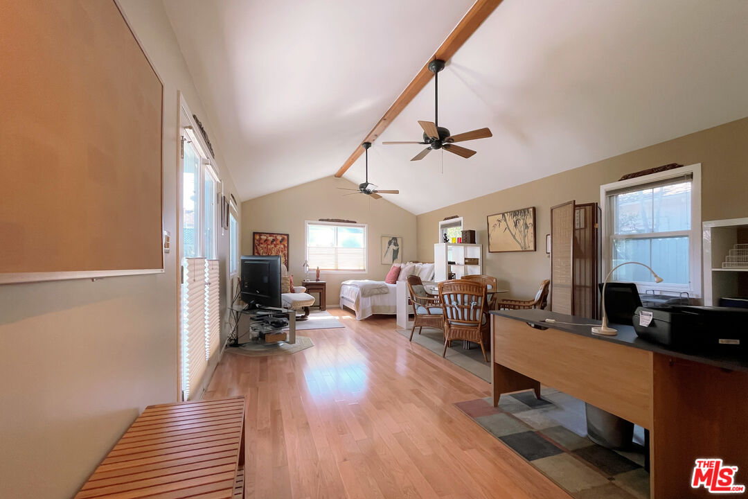 434 Manitoba Street Playa del Rey, CA 90293 - Photo 10 of 32 Gallery Image 10