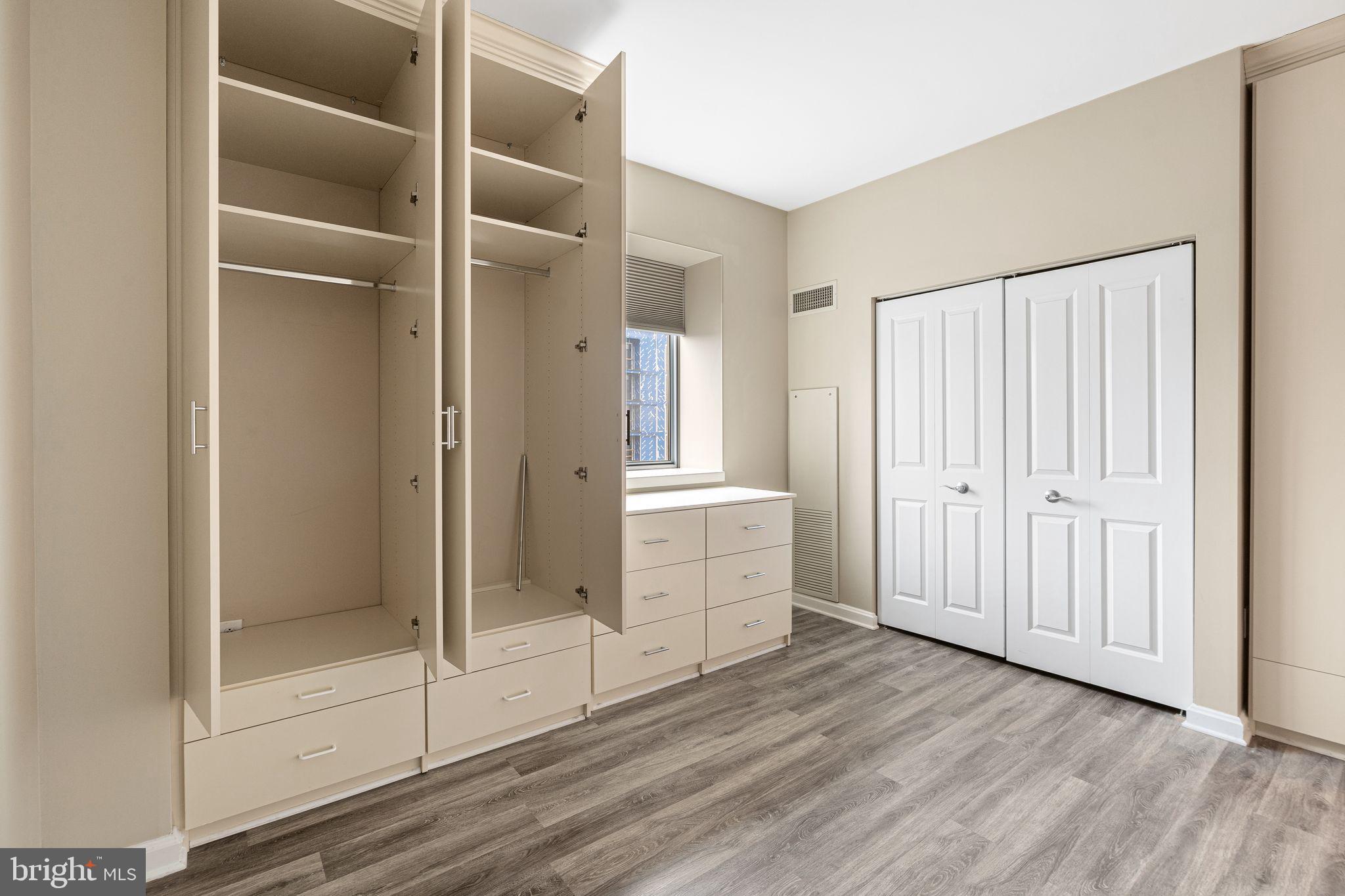 901 North Penn Street, Unit R506 Philadelphia, PA 19123 - Photo 8 of 10 a view of a walk in closet