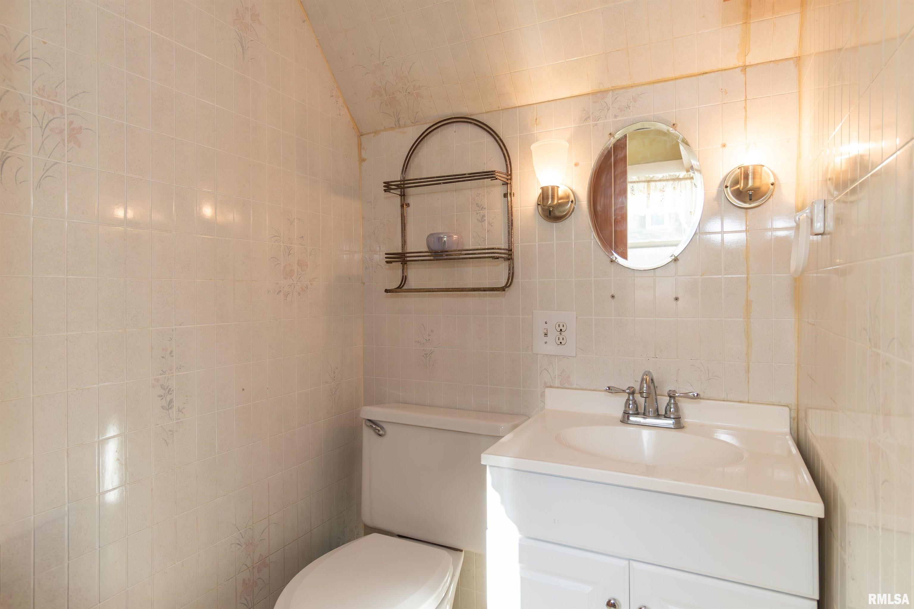 118 South High Street Washington, IL 61571 - Photo 25 of 46