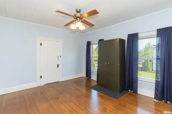 $250,000 | 118 South High Street, Washington, IL 61571