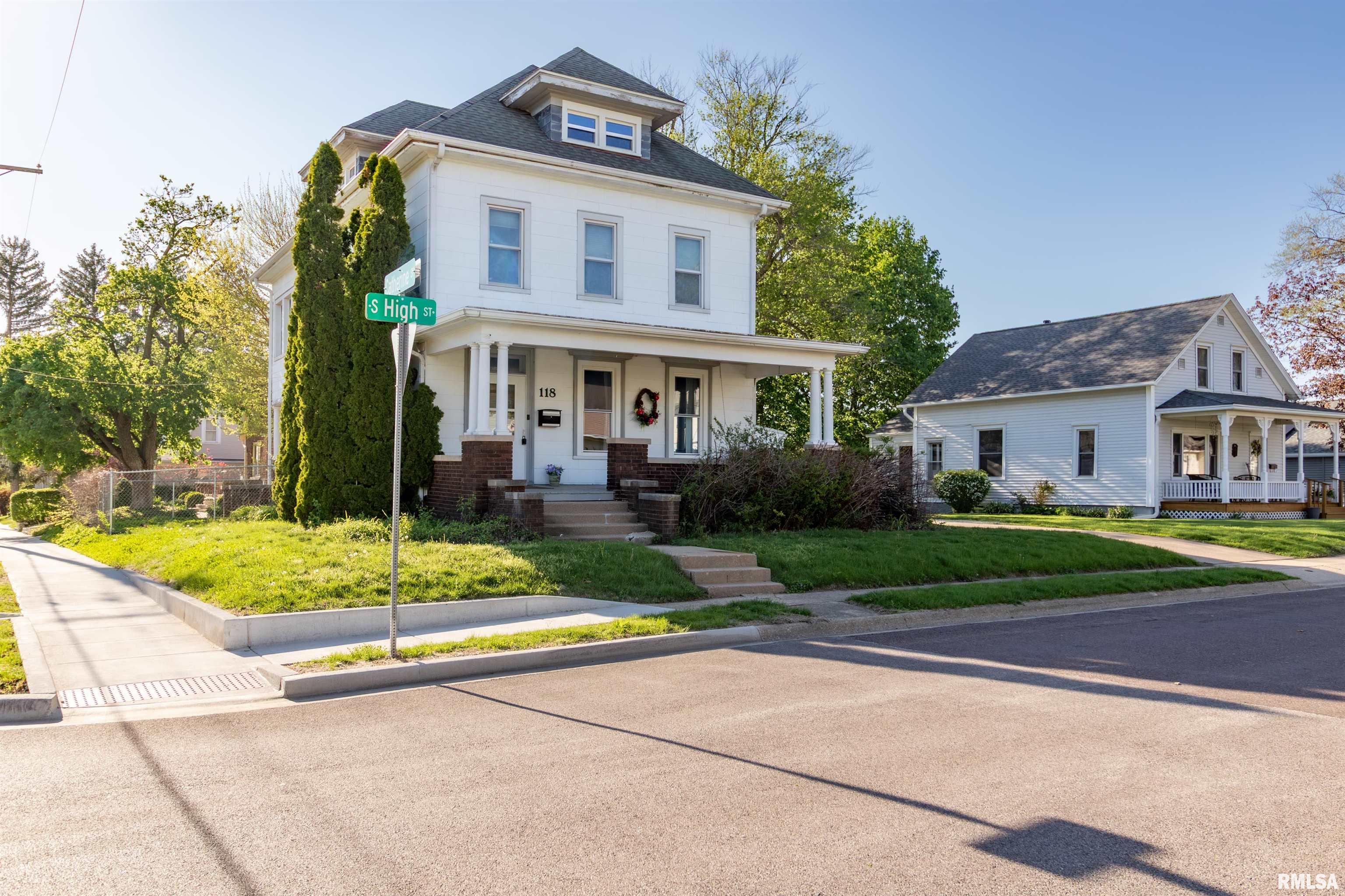 118 South High Street Washington, IL 61571 - Photo 3 of 46