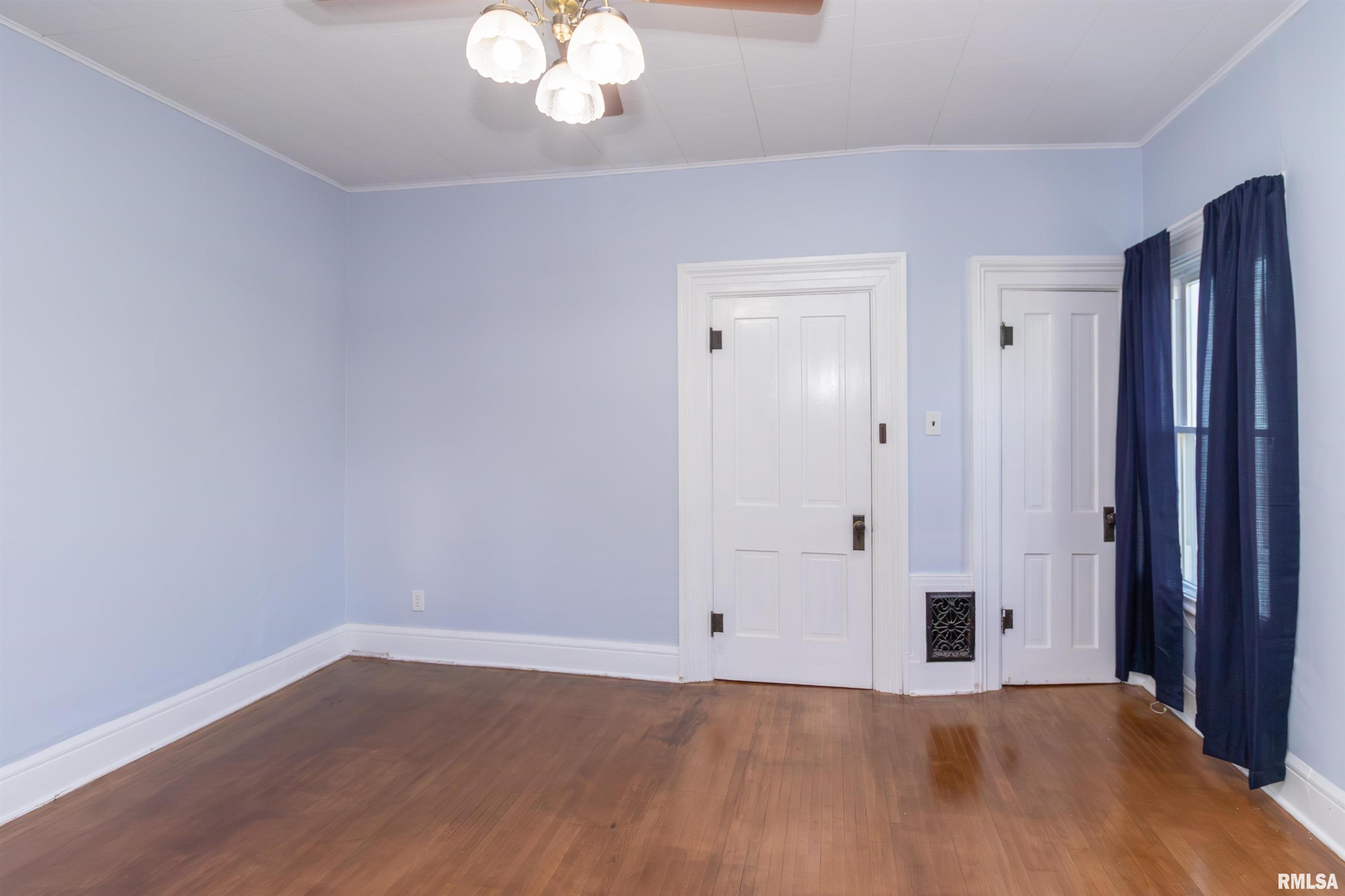 118 South High Street Washington, IL 61571 - Photo 31 of 46