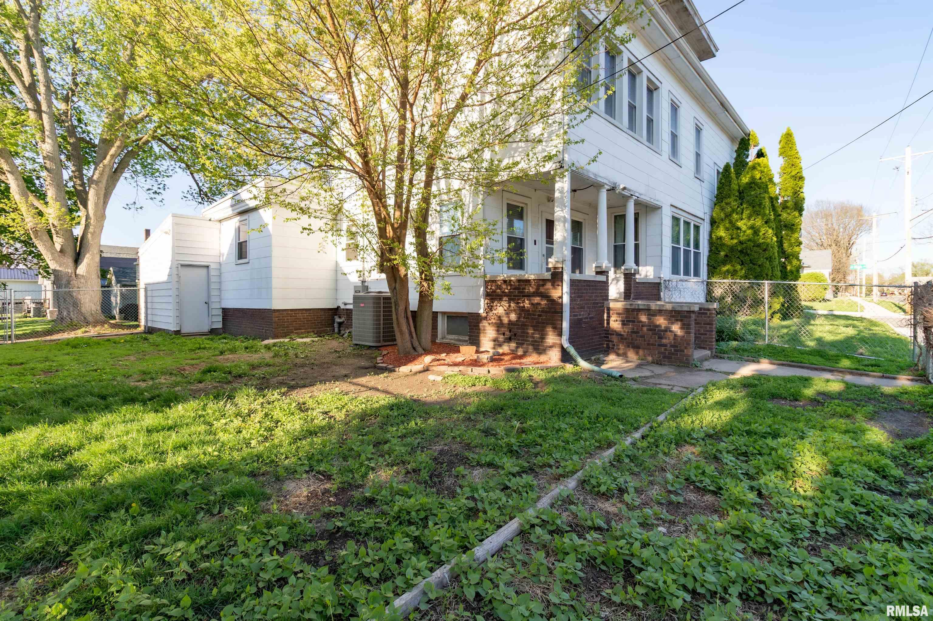 118 South High Street Washington, IL 61571 - Photo 44 of 46