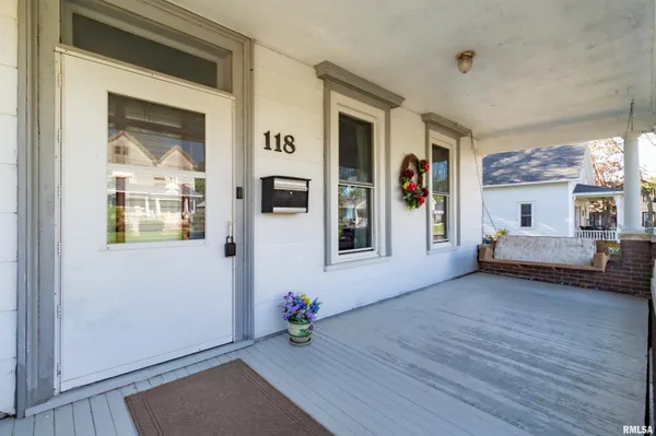 $250,000 | 118 South High Street, Washington, IL 61571