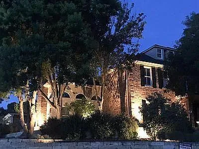 $695,000 | 2122 West Bluff Drive, Kerrville, TX 78028