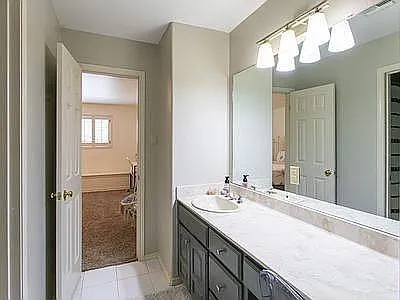 $695,000 | 2122 West Bluff Drive, Kerrville, TX 78028