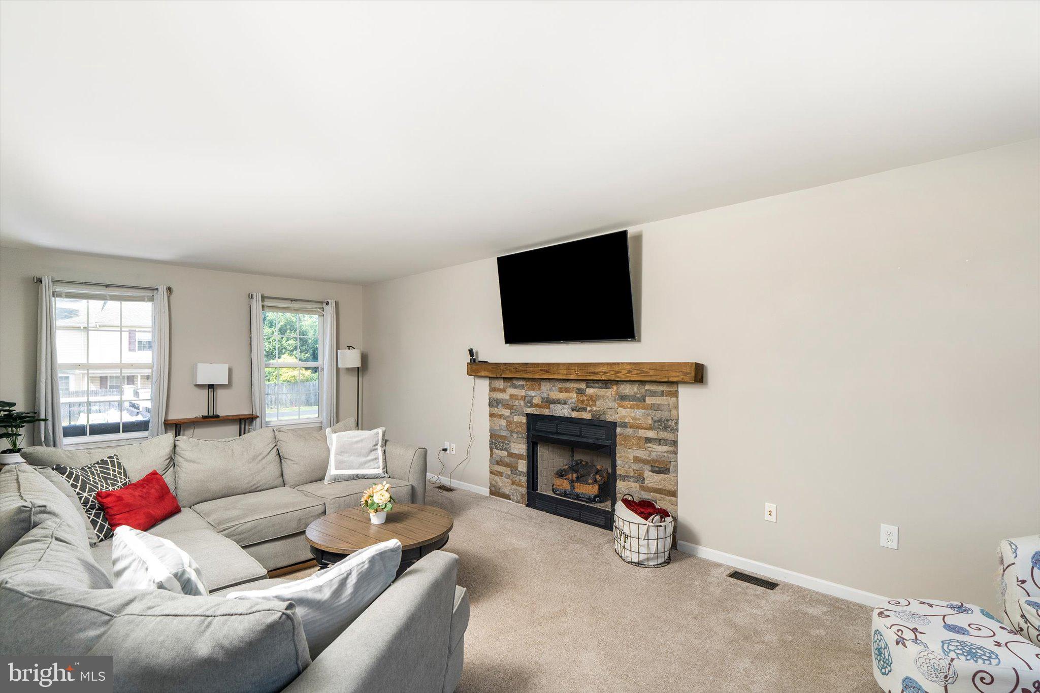 297 Sykesville Road Chesterfield, NJ 08515 - Photo 5 of 32