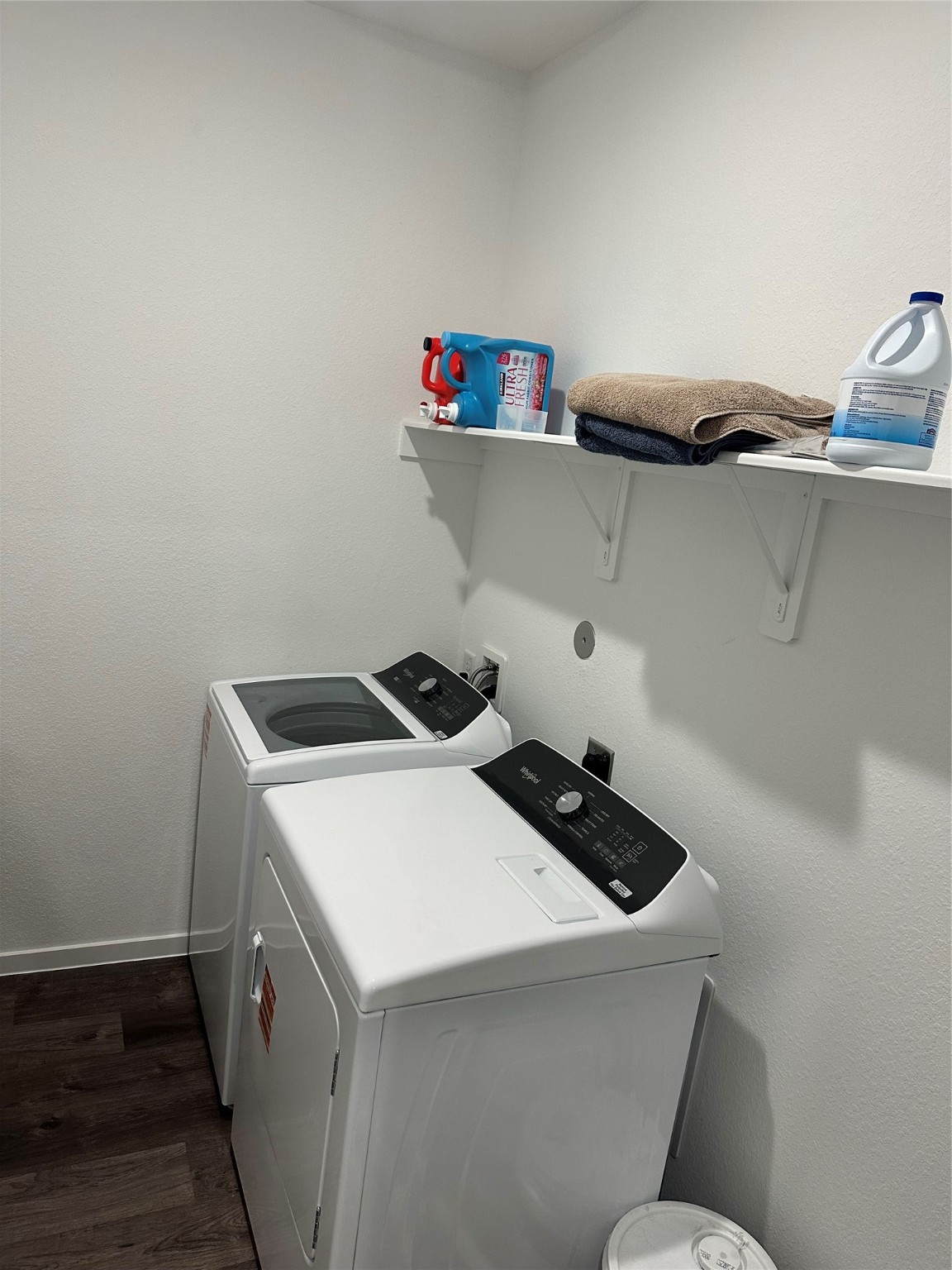 16936 Juniper Blossom Bend Conroe, TX 77302 - Photo 16 of 28 a utility room with dryer and washer