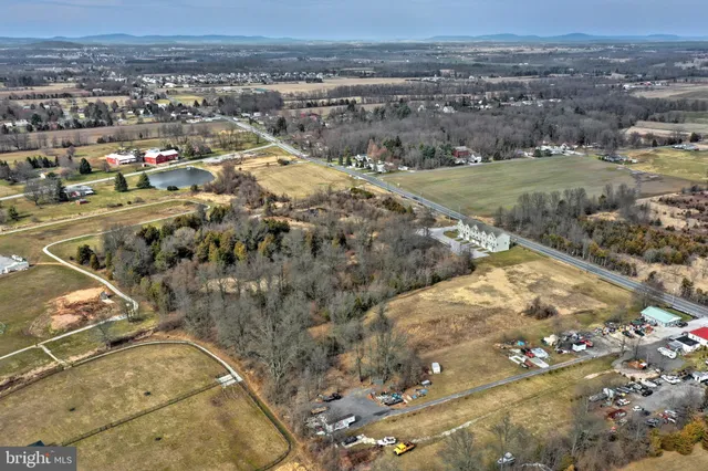 an aerial view of a houses