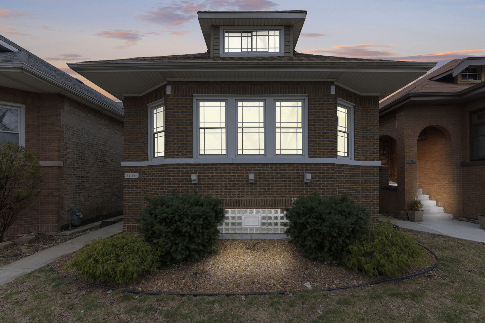 9416 South Racine Avenue Chicago, IL 60620 - Photo 1 of 17 Gallery Image 1