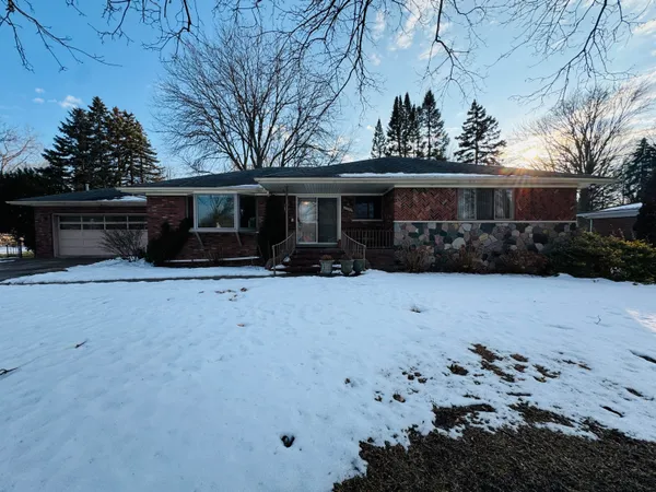 $420,000 | 21154 Hale Street, Clinton Township, MI 48036
