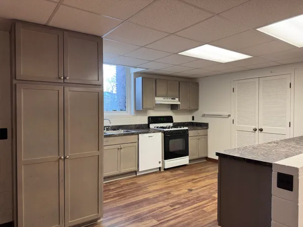 $420,000 | 21154 Hale Street, Clinton Township, MI 48036