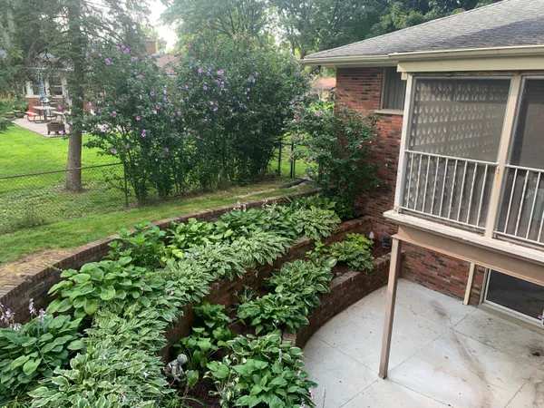 $420,000 | 21154 Hale Street, Clinton Township, MI 48036