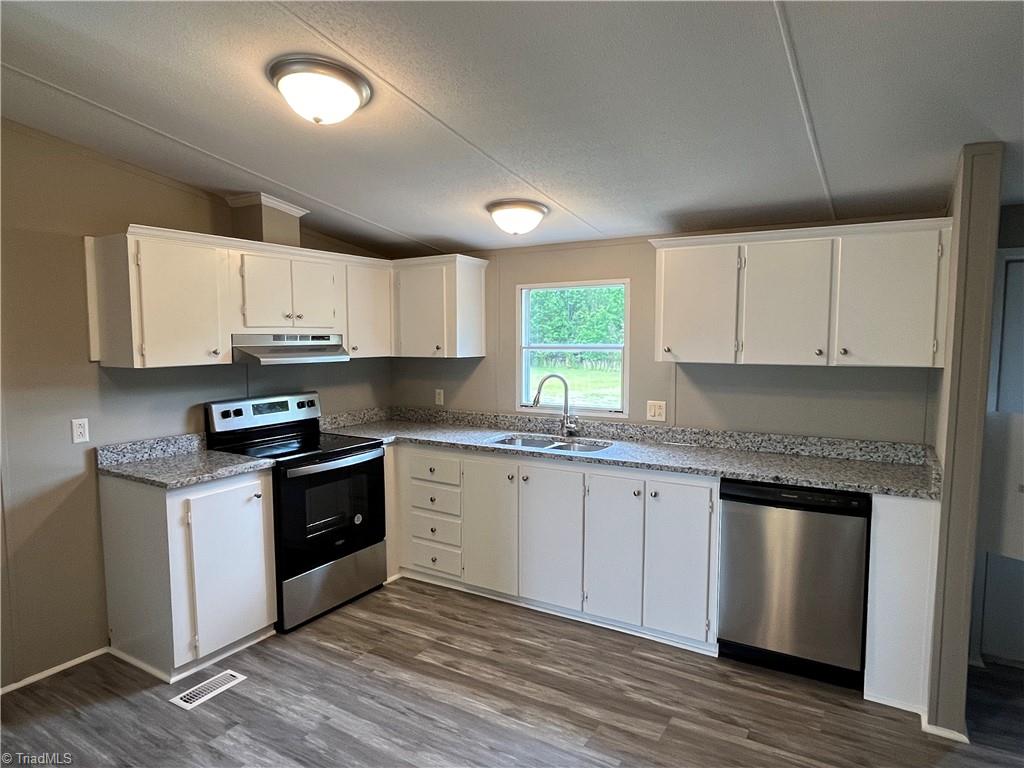 1044 Abner Road Troy, NC 27371 - Photo 5 of 16 Gallery Image 5