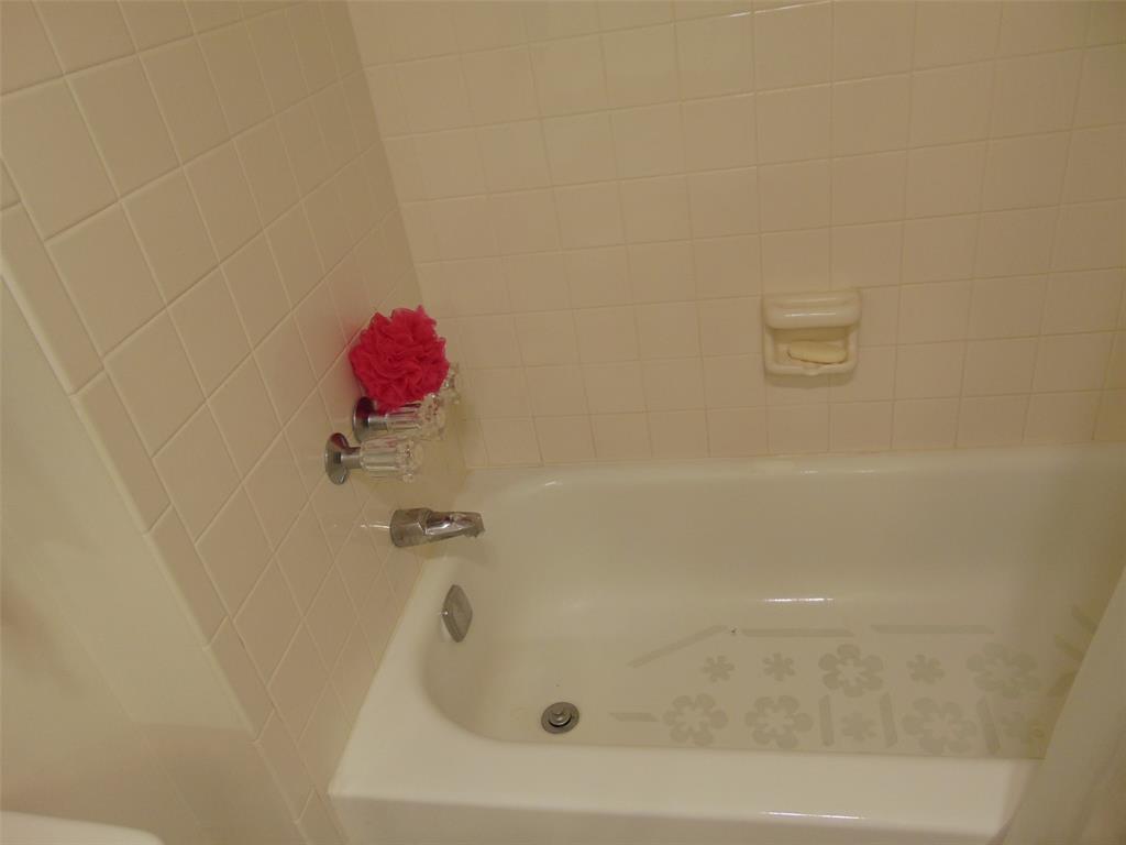 9788 Marina Boulevard, Unit 313 Boca Raton, FL 33428 - Photo 30 of 70 a bathroom with a shower