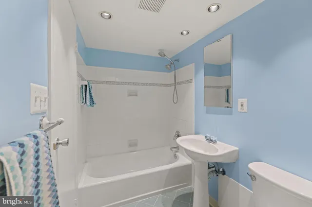 $275,000 | 2326 Freetown Court, Unit 2B, Reston, VA 20191