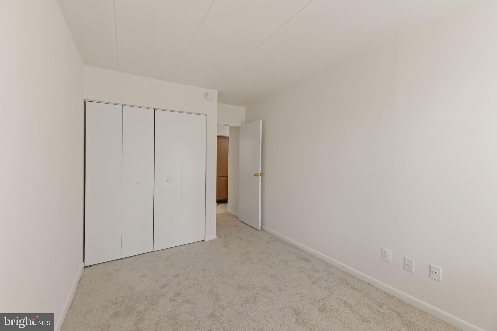 2326 Freetown Court, Unit 2B Reston, VA 20191 - Photo 7 of 21 Spacious, versatile room ready for your touch.