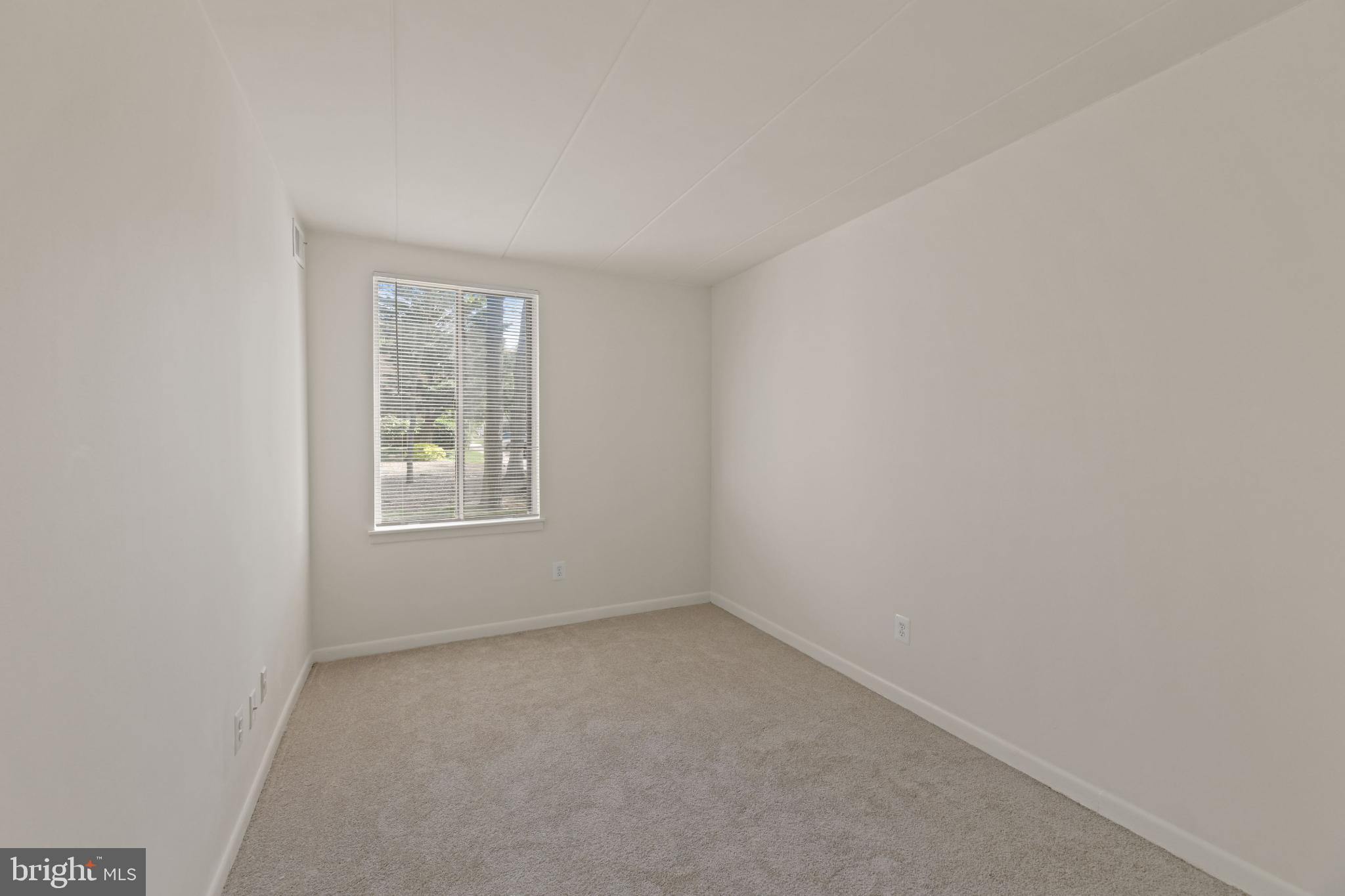 2326 Freetown Court, Unit 2B Reston, VA 20191 - Photo 8 of 21 Bright and airy blank canvas for creativity.