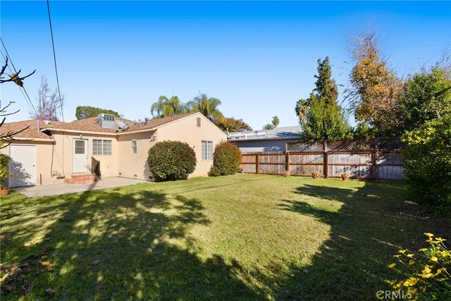 $3,995 | 17414 Burma Street, Encino, CA 91316