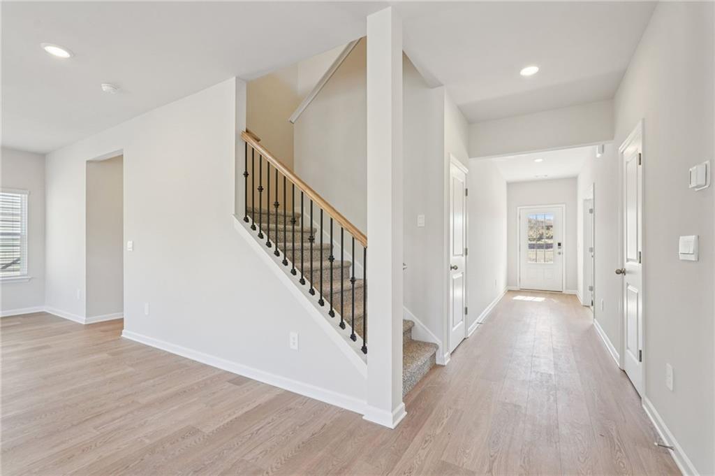 190 Proust Circle Dallas, GA 30132 - Photo 3 of 61