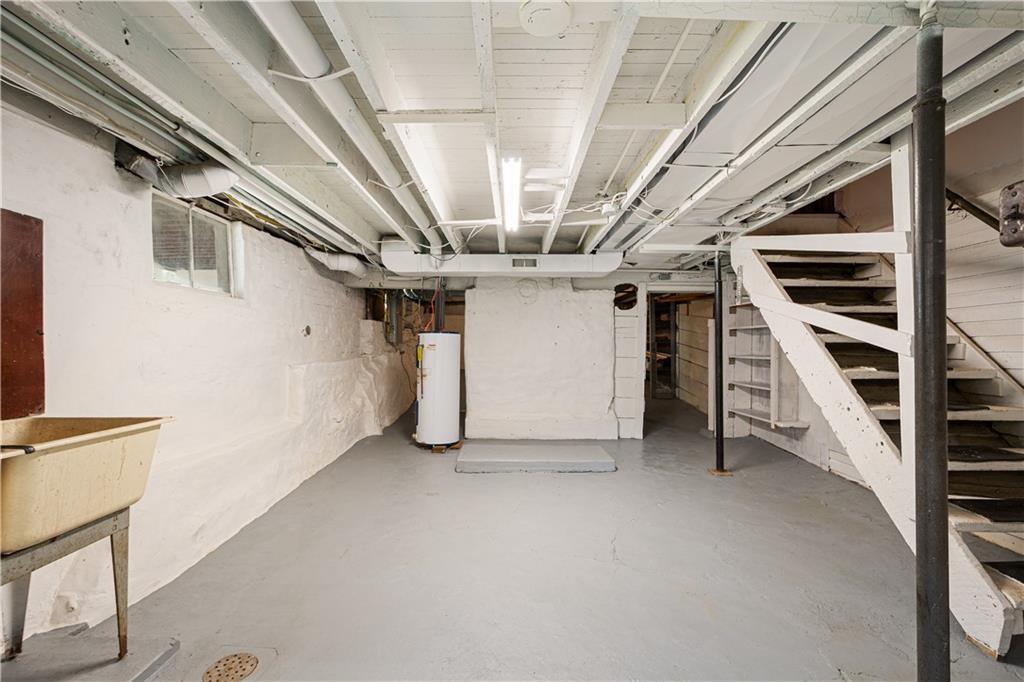 15 Maple Street Ellsworth, PA 15331 - Photo 19 of 29 Gallery Image 19