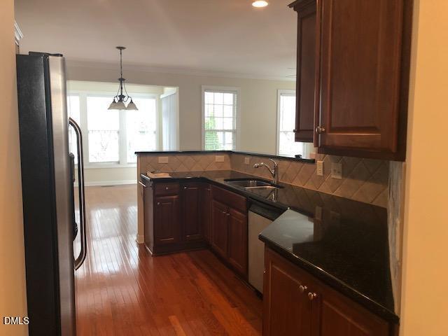 3513 Edgemont Drive Raleigh, NC 27612 - Photo 3 of 8