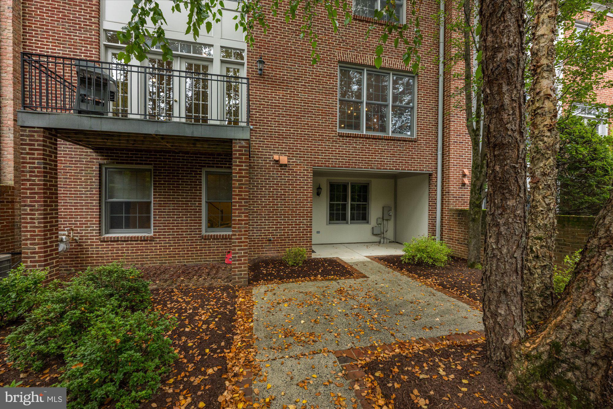 7804 Gate Post Way Potomac, MD 20854 - Photo 29 of 31