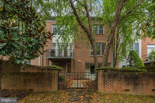 $1,498,000 | 7804 Gate Post Way, Potomac, MD 20854