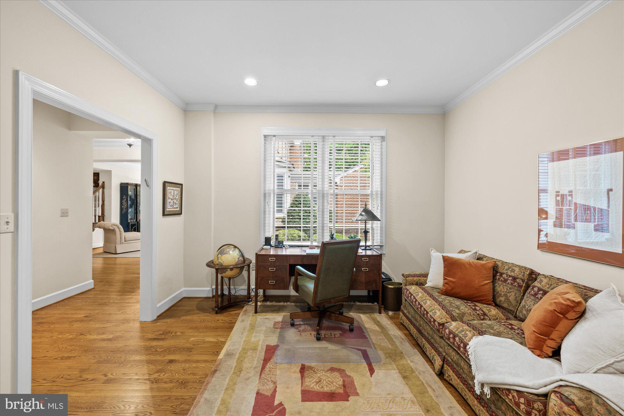 7804 Gate Post Way Potomac, MD 20854 - Photo 5 of 31