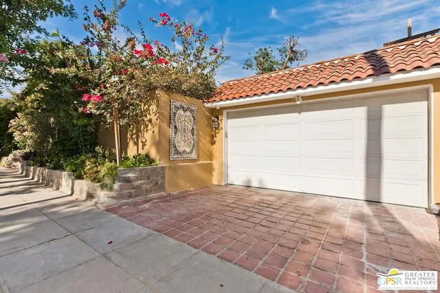 $2,499,000 | 404 East Randolph Street, Glendale, CA 91207